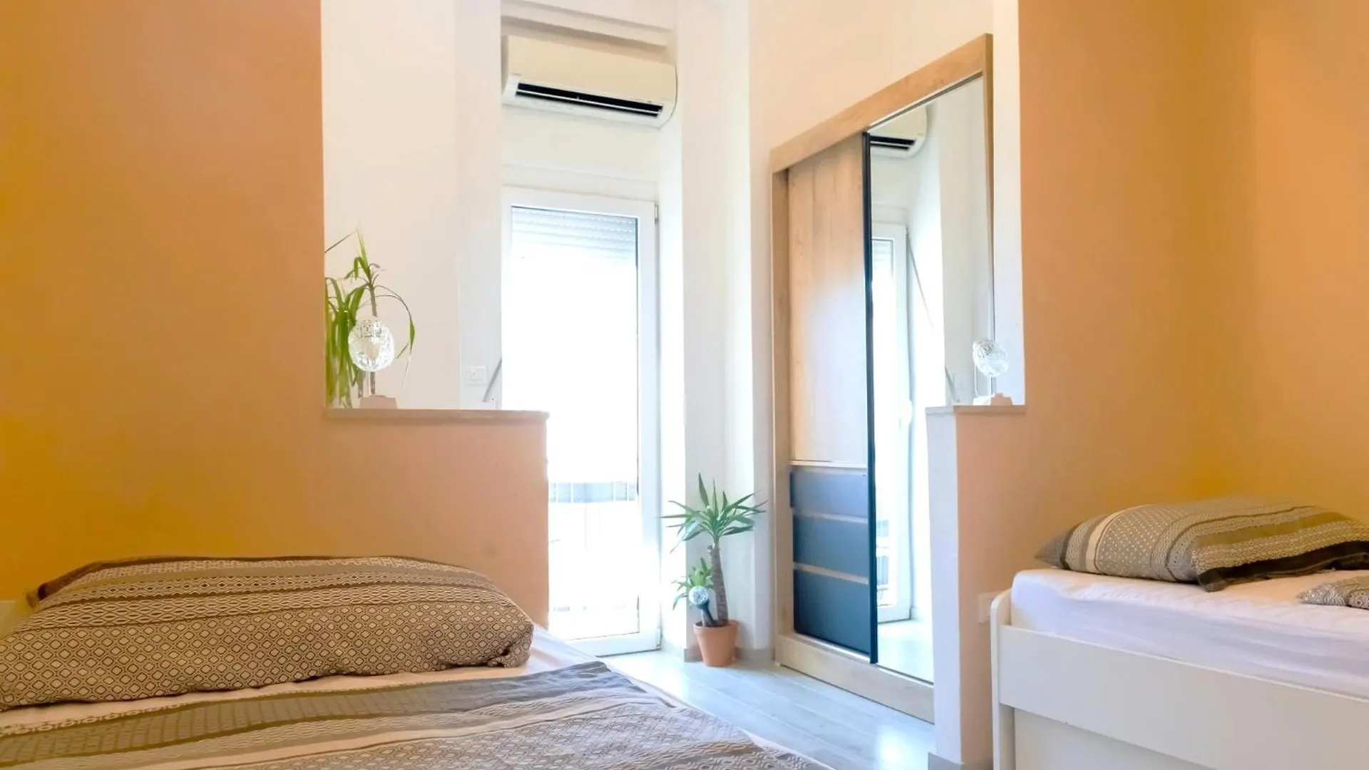 City Center Apartment Azura Vista Poreč Hırvatistan